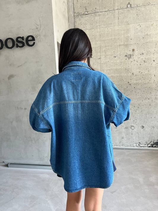 Oversized Denim Shirt – Women’s Casual Layer
