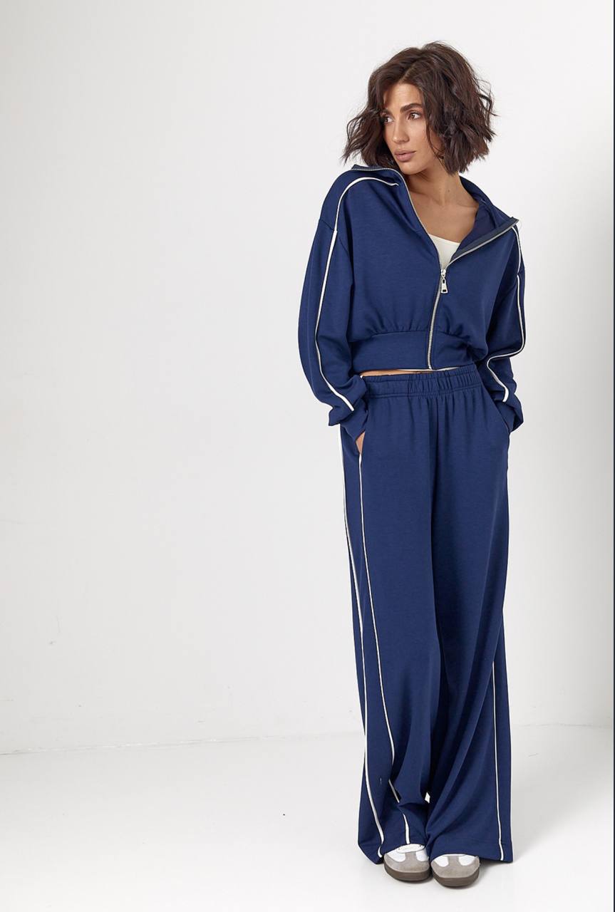 Women’s Casual Two-Piece Set with Contrast Piping