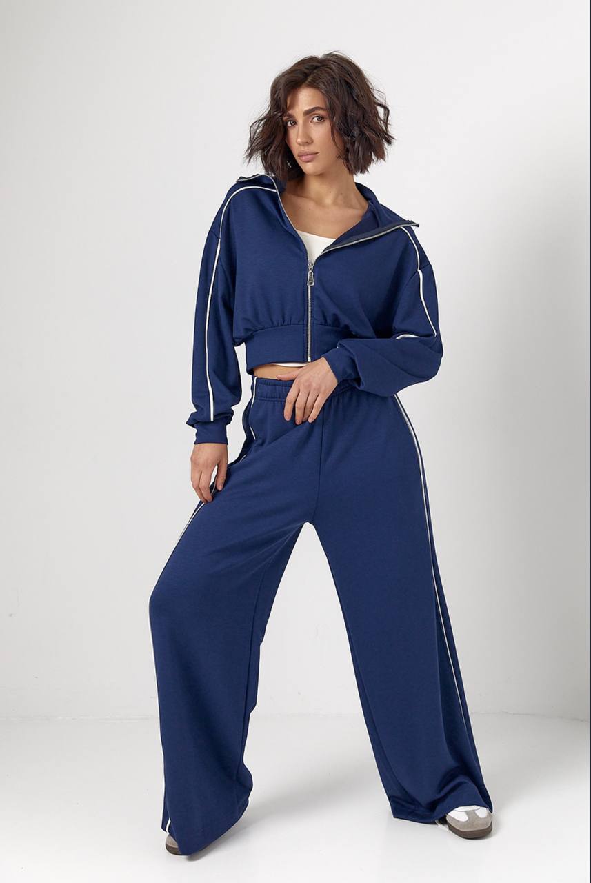 Women’s Casual Two-Piece Set with Contrast Piping